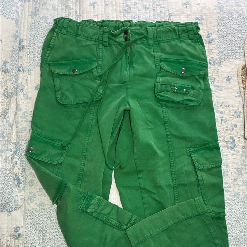 Free People Vibrant Green Cropped Tahiti Cargo Pants - Picture 7 of 9